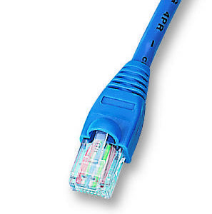 <div class="api-description">RJ45 to RJ45 UTP Category 5E patch cable with low-profile