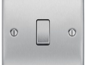 <div class="api-description">Intermediate light switch that is easy to install