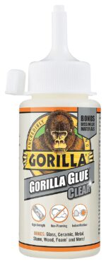 <div class="api-description">The Crystal Clear Glue for virtually invisible fixes. The strength and versatility you have come to expect from Gorilla Glue is now available in an easy to use